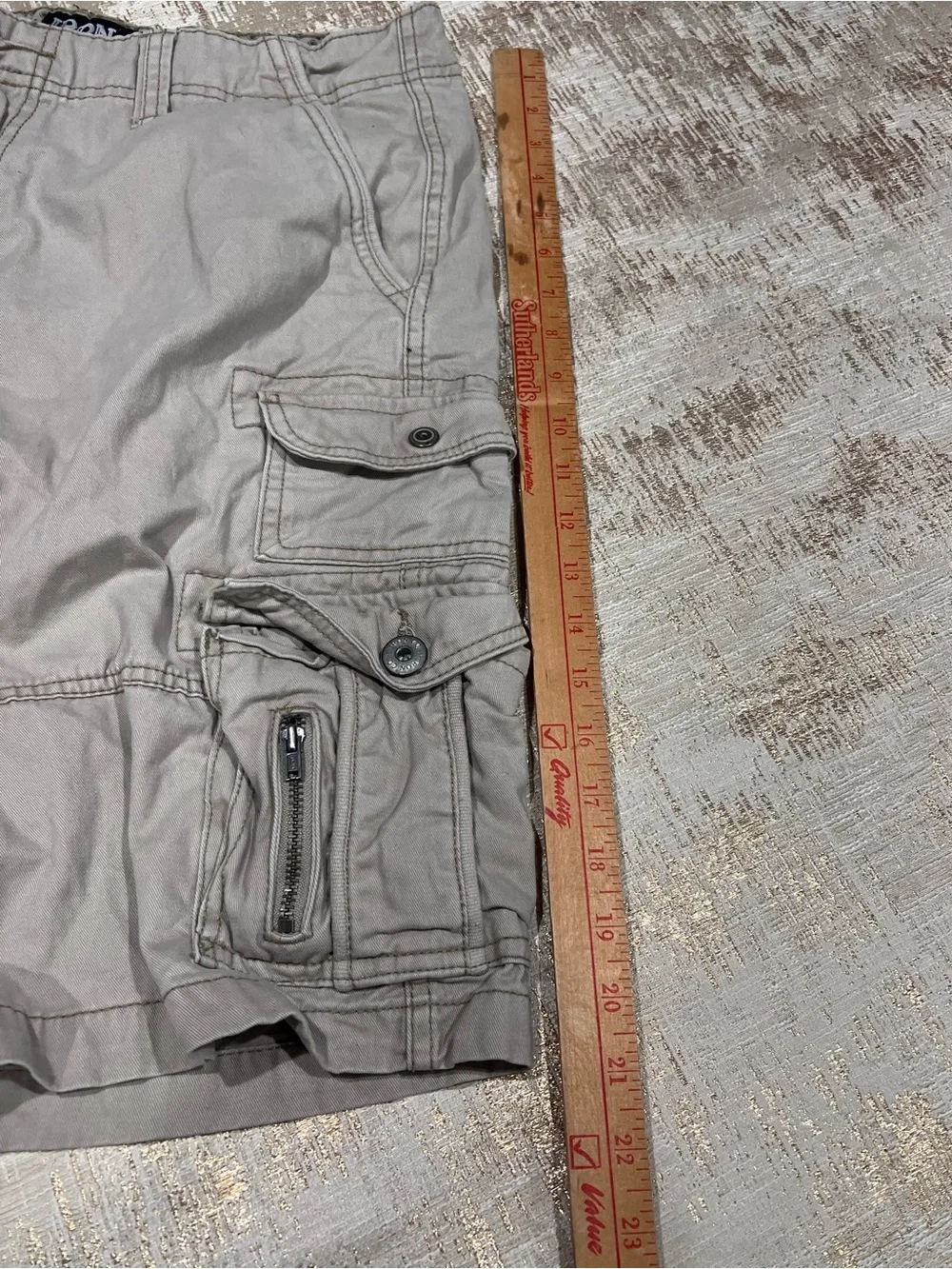 Iron Co.  cotton cargo shorts size 32 #cargo #utility